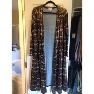 Elegant Lularoe Sarah